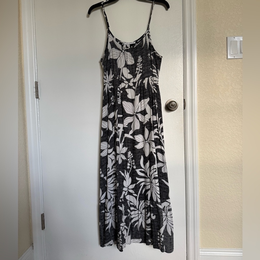 Kiwi + Punch Black and White Summer Dress,M🦋